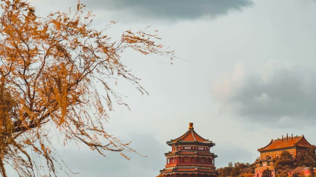Discover how US brands use Clubhouse's Nepal milestone bonus offer to grow audiences and boost engagement in 2025.