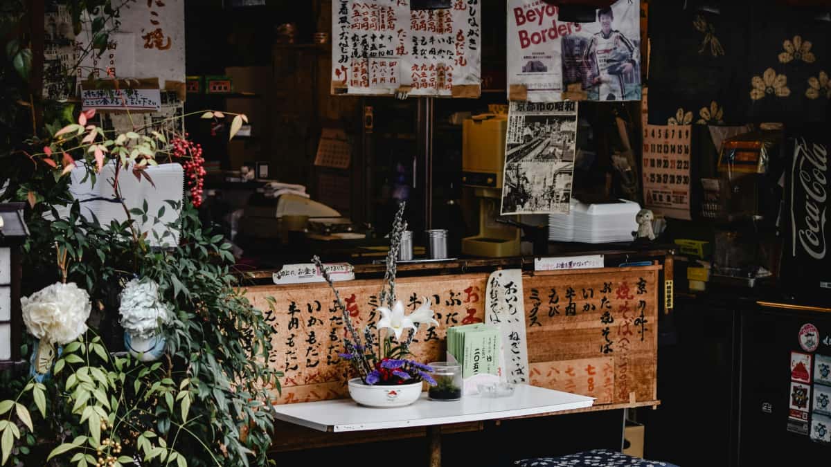 US Creators Using Taobao & Venezuela Trends to Boost Vlog Brands