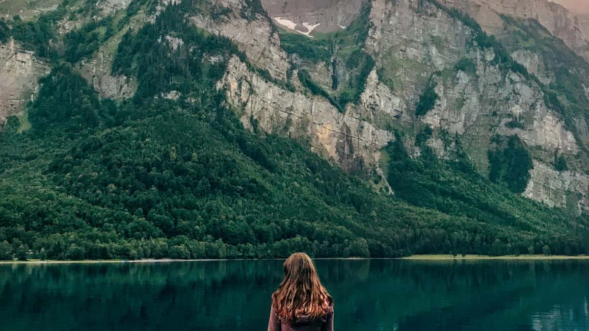 US Advertisers: Find Greece Josh Creators for Seasonal Sales Fast