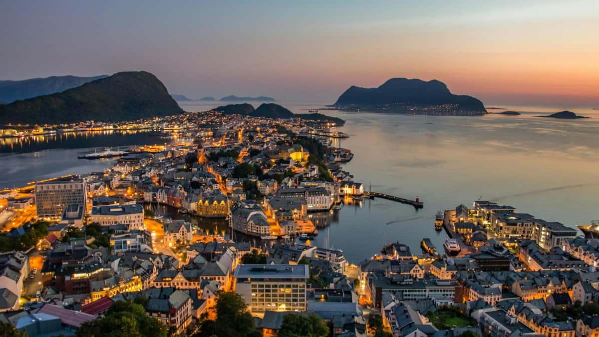 US Creators: Pitch Italy Amazon Brands and Land Paid Deals