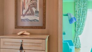 Practical playbook for US advertisers to find and partner with Ecuador Clubhouse creators for joint campaigns outreach, vetting, logistics, and culture-fit tips.