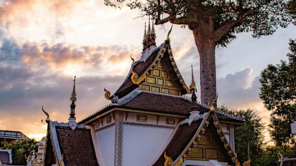 Practical playbook for US advertisers to find Argentine YouTube creators to run album reaction campaigns scouting, outreach, contracts, and performance tips.